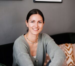 Alena Engelhard